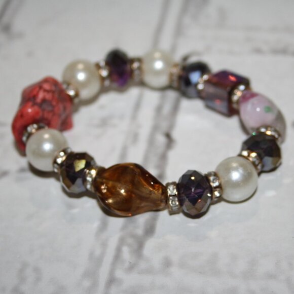 Beaded bracelet Colorful with pearls, Crystals, And Chunky Beads 7" - Picture 1 of 3